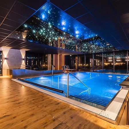 Carynska Resort & Spa Lutowiska Exteriér fotografie