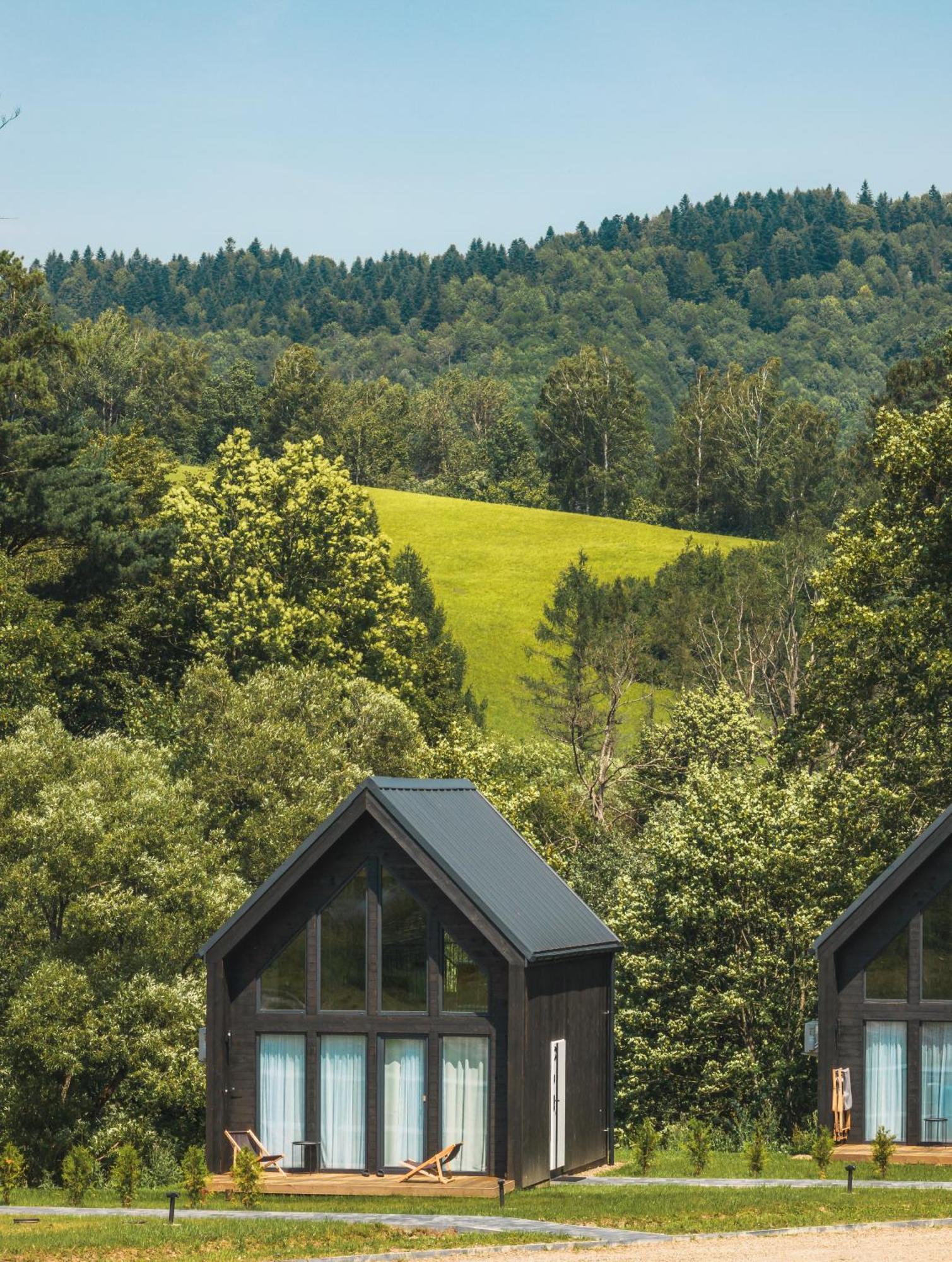 Carynska Resort & Spa Lutowiska Exteriér fotografie